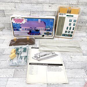 New 1993 Thomas the Tank Engine & Friends Ffarquhar Playset Shining Time Station